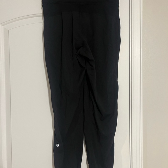 Lululemon Black Dance Studio Mid-Rise Jogger Full Length - Picture 12 of 12